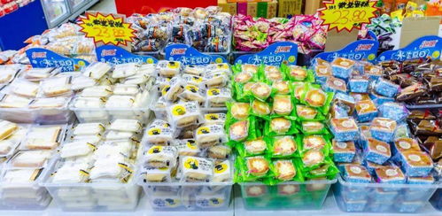 華商新生開學季 開學用品校內超市一站式配齊,自助收銀輕松掃碼免排隊